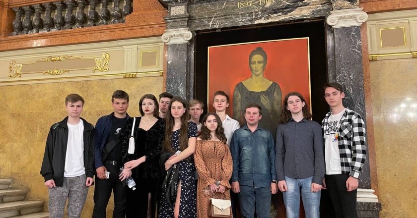 Студенти коледжу переглянули оперу “Запорожець за Дунаєм” С. Гулака-Артемовського