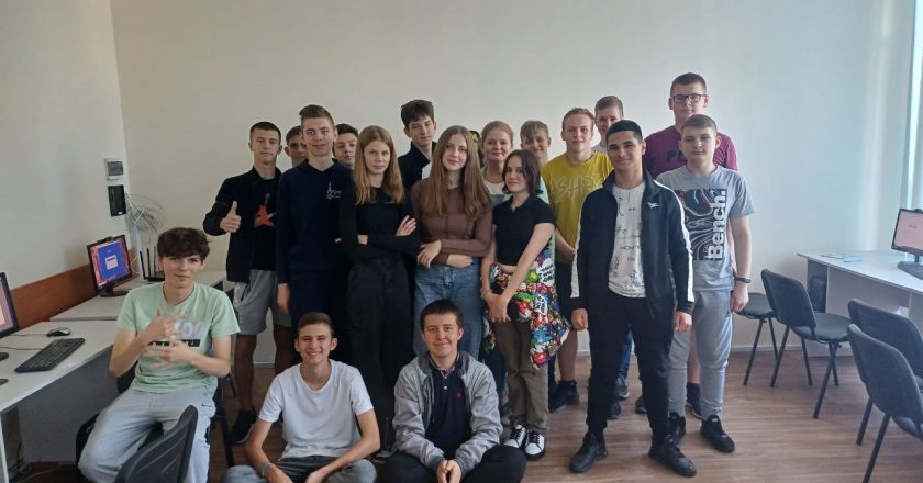 Студенти ІТ коледжу Львівської політехніки взяли участь у парламентському уроці від Освітнього центру Верховної Ради України