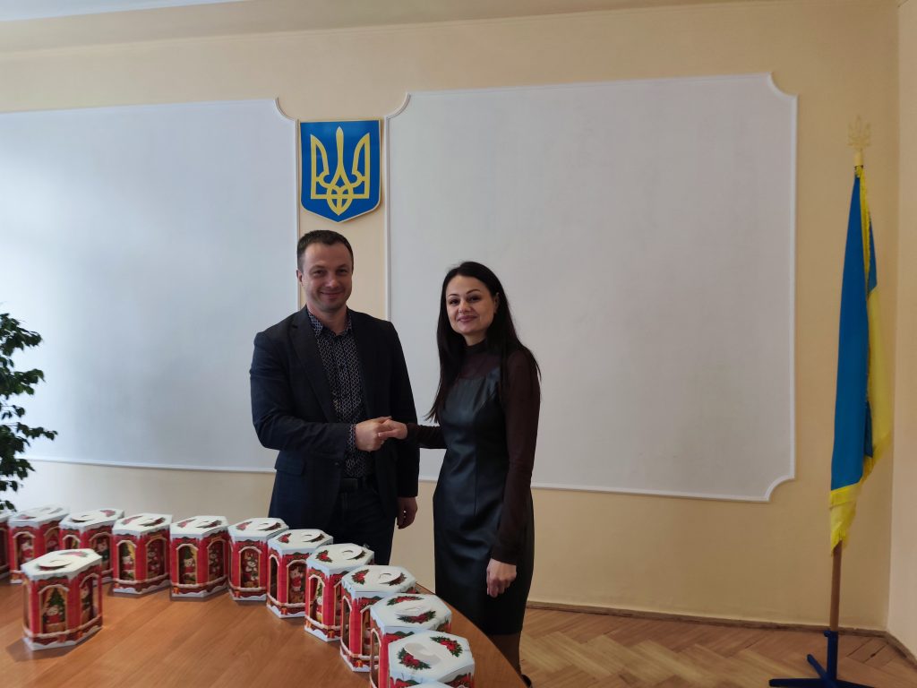 Атмосфера світла і доброти: як в ІТ коледжі привітали студентів напередодні свята Миколая