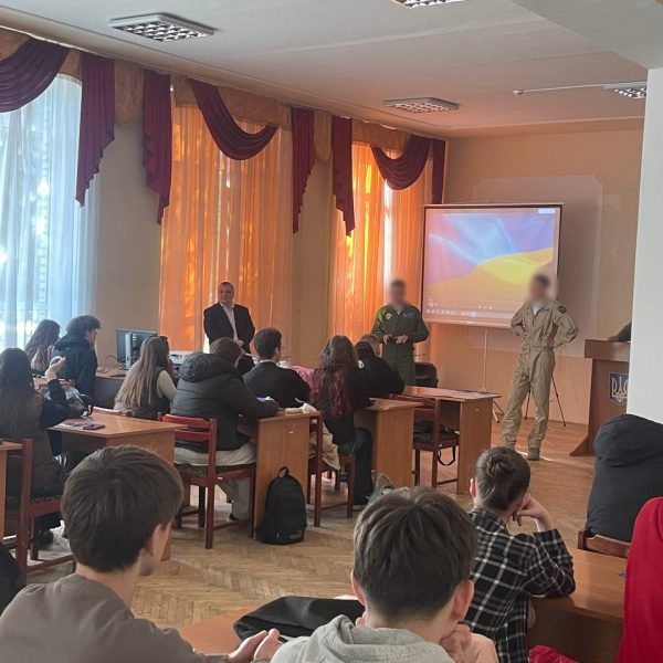 Орієнтир – небо: гості з Харкова у ІТ коледжі Львівської політехніки