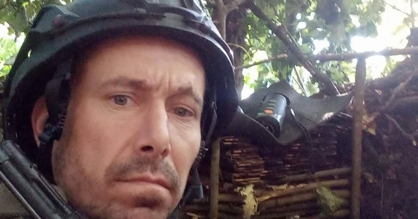Під час виконання бойового завдання в районі н. п. Крамарівка Харківської області загинув випускник коледжу сержант САС Ігор Романович (22.03.1983 — 08.05.2026)